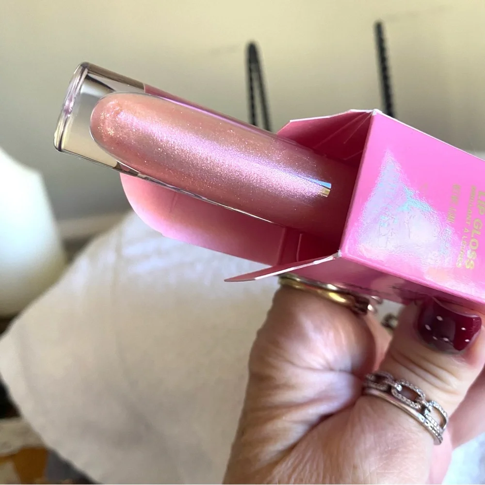 Jeffree Star Crystal Kiss lip gloss new in box pink with sparkly micro pearls